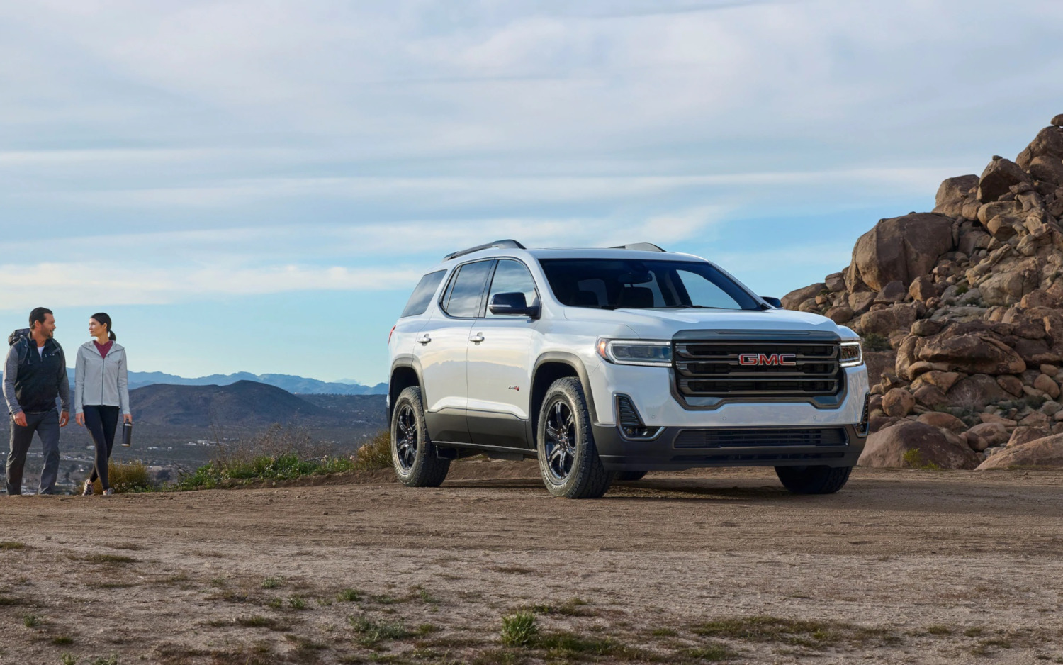Comparison GMC Acadia AT4 2020 vs GMC Terrain Denali 2019 SUV Drive